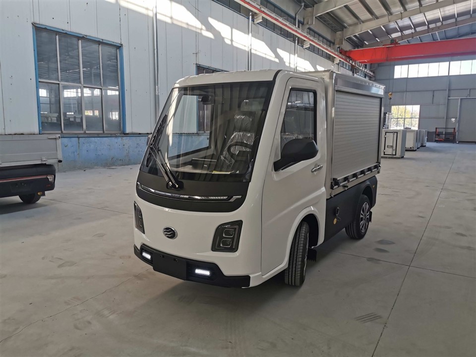 Chinese Made Electric Pickup Truck - I7e Quadricycle With Hydraulic Dump Box factory